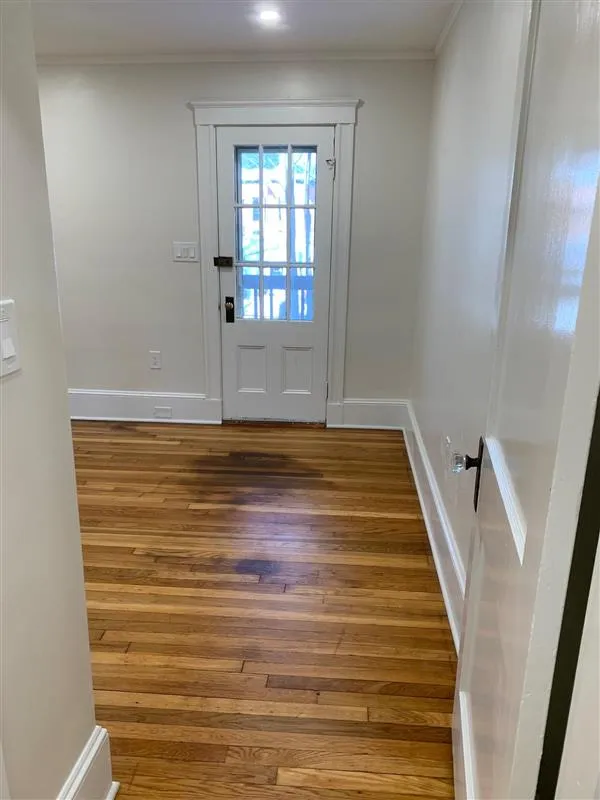 2 bed, 1 bath apartment for rent at 25 Laurel St Unit 1, Arlington Heights — photo 10 of 20