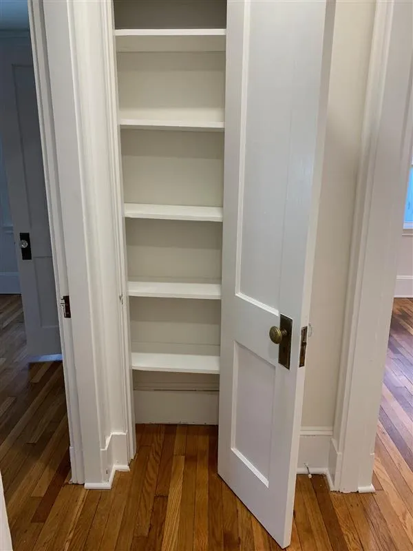 2 bed, 1 bath apartment for rent at 25 Laurel St Unit 1, Arlington Heights — photo 6 of 20