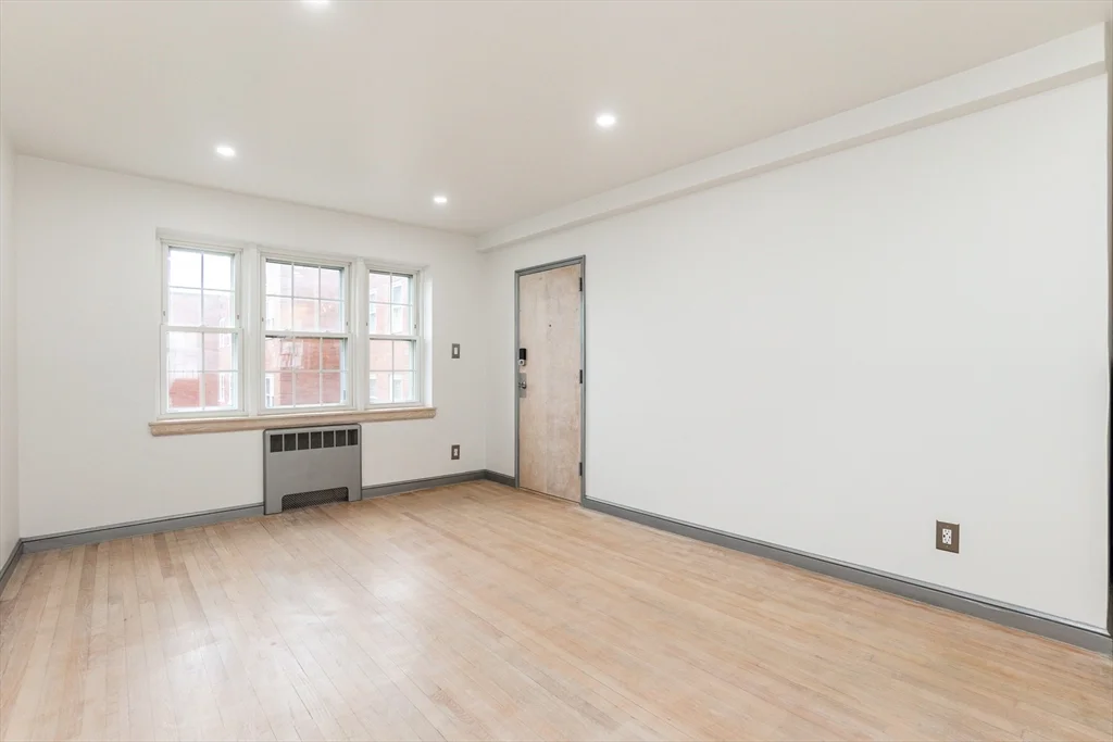 2 bed, 1 bath apartment for rent at 25 Lennon Unit 25, South Boston — photo 10 of 21
