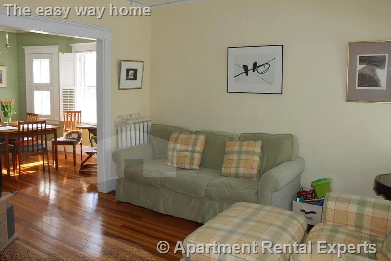 2 bed, 1 bath apartment for rent at 25 Leonard St Unit 1, Davis Square — photo 5 of 16