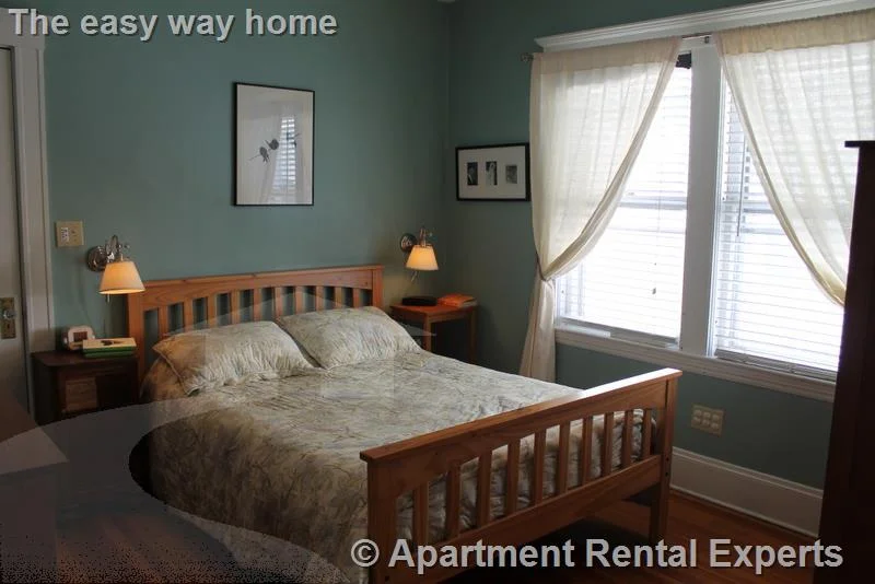 2 bed, 1 bath apartment for rent at 25 Leonard St Unit 1, Davis Square — photo 9 of 16