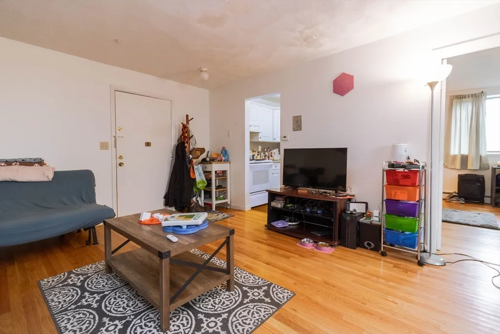 1 bed, 1 bath apartment for rent at 25 Linden Ave Unit 1, Spring Hill — photo 5 of 19
