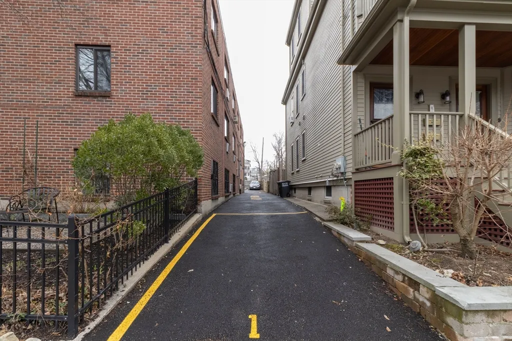 1 bed, 1 bath apartment for rent at 25 Linden Ave Unit 1, Spring Hill — photo 16 of 19