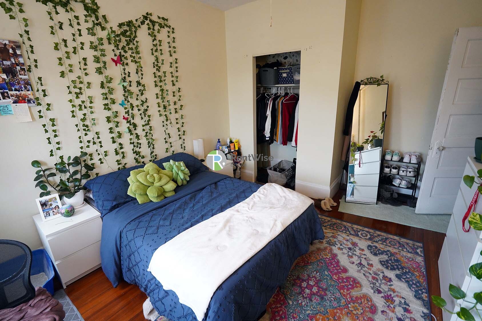 3 bed, 1 bath apartment for rent at 25 Linden St Unit 2, Allston — photo 8 of 17