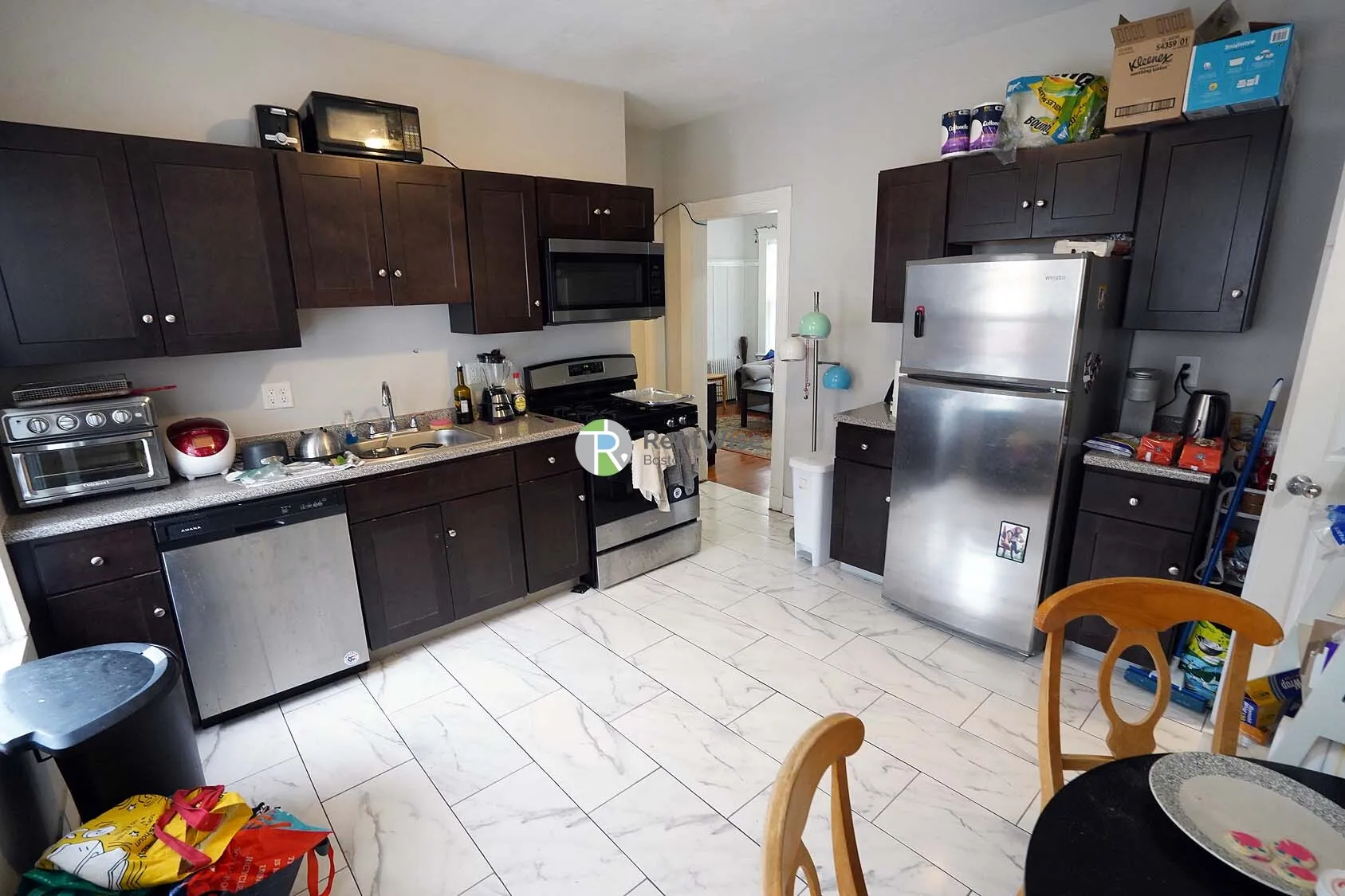 3 bed, 2 bath apartment for rent at 25 Linden St Unit 3, Allston — photo 6 of 21