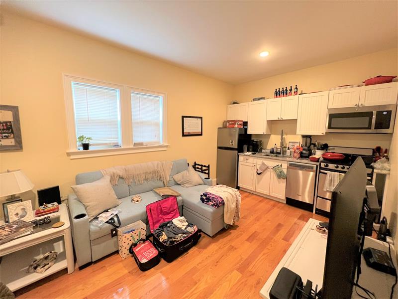 1 bed, 1 bath apartment for rent at 25 Macarthur St Unit 1, Somerville — photo 3 of 15