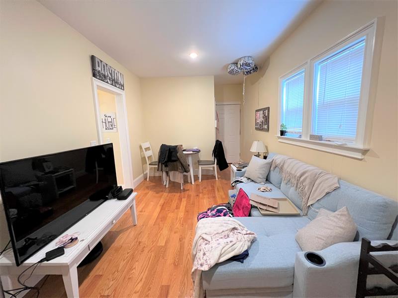 1 bed, 1 bath apartment for rent at 25 Macarthur St Unit 1, Somerville — photo 10 of 15