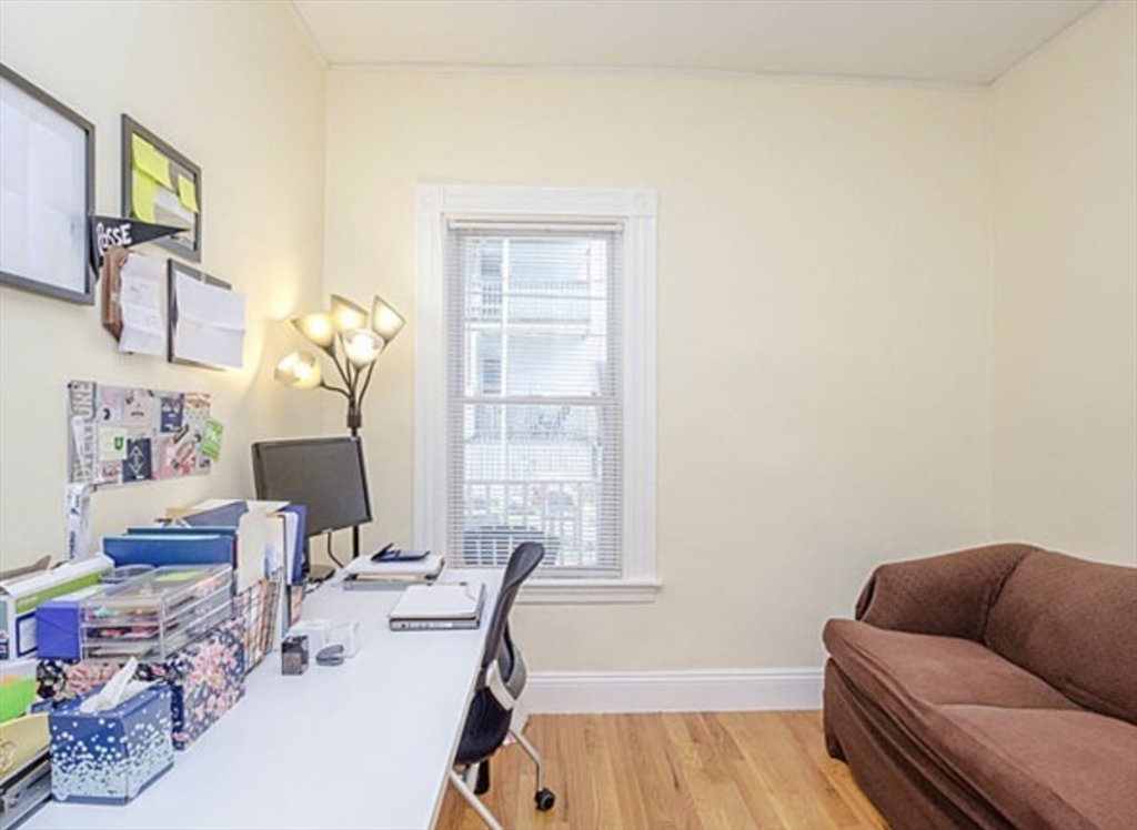 2 bed, 1 bath apartment for rent at 25 Magdala St Unit 1, Dorchester — photo 8 of 13