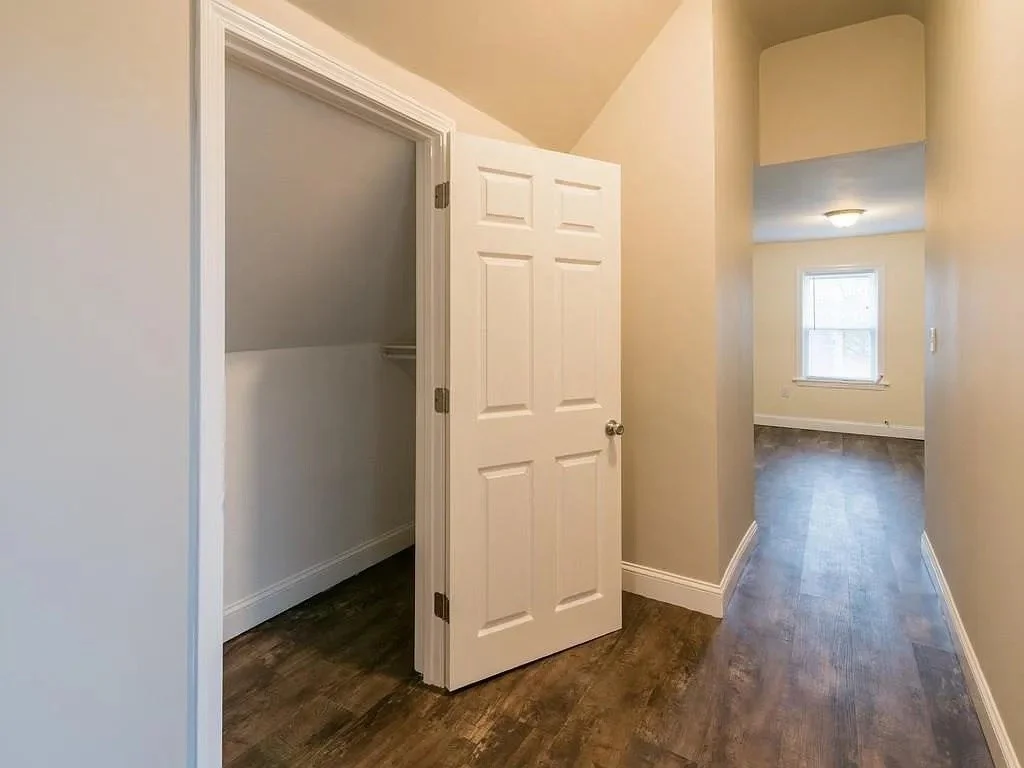 4 bed, 2 bath apartment for rent at 25 Magdala St Unit 2, Boston — photo 12 of 19