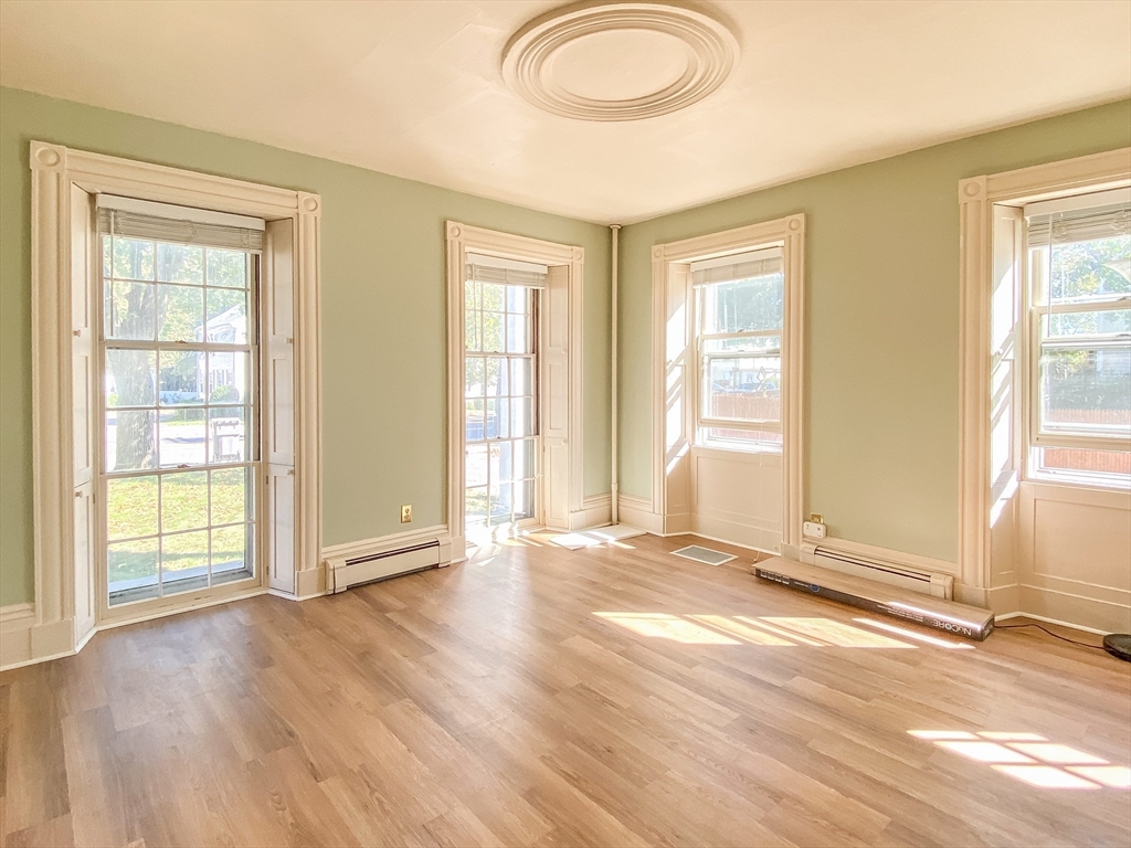 1 bed, 1 bath apartment for rent at 25 Main St Unit 2, Framingham — photo 2 of 10