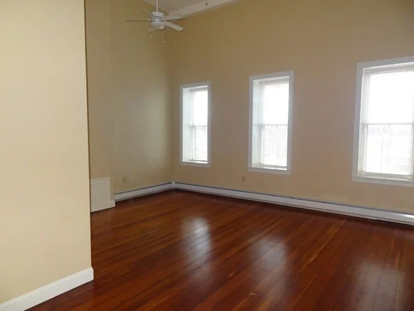 1 bed, 1 bath apartment for rent at 25 Main St Unit 3B, Ayer — photo 2 of 6