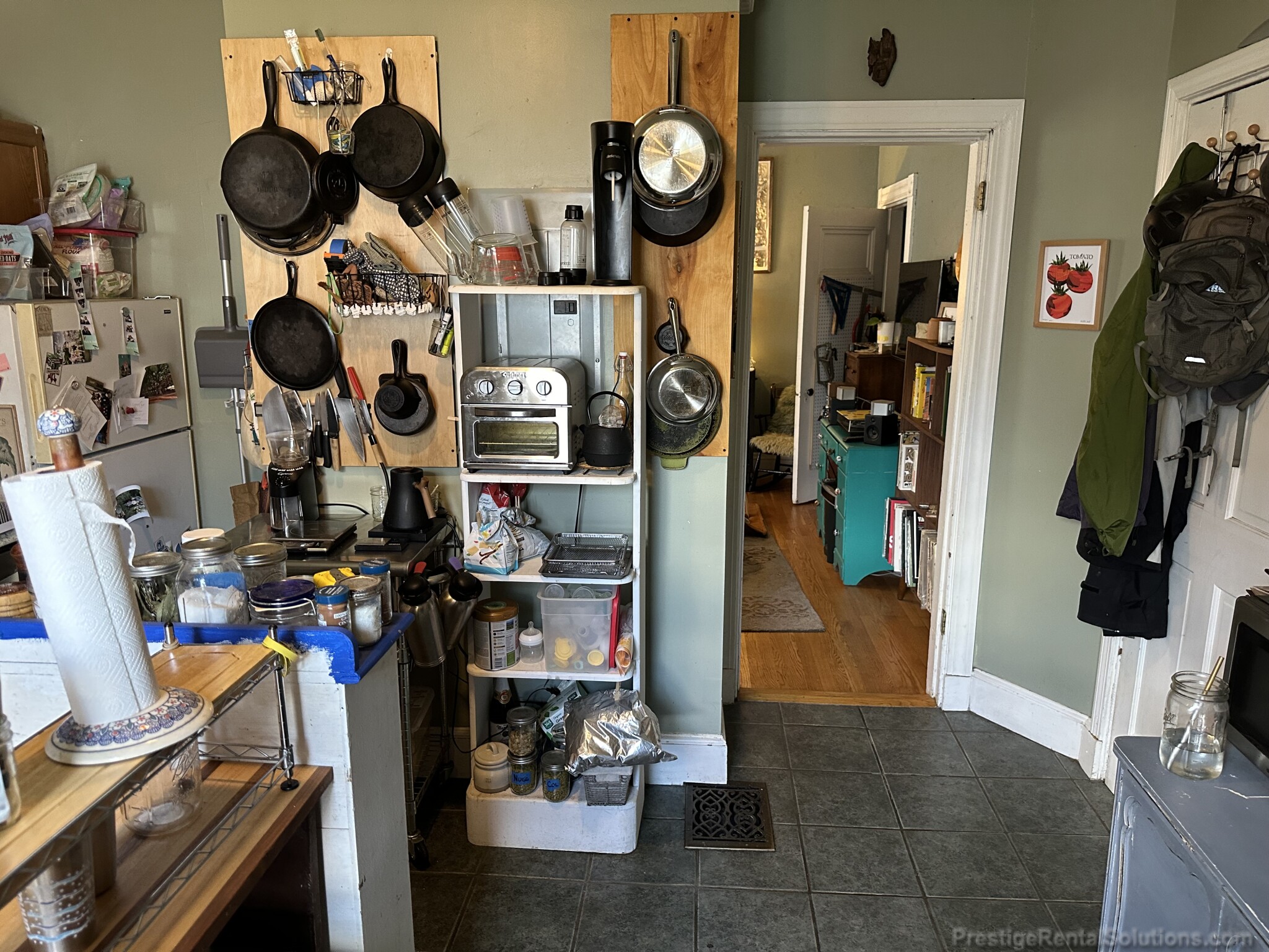 1 bed, 1 bath apartment for rent at 25 Mansfield St Unit 1, Lower Allston — photo 12 of 17