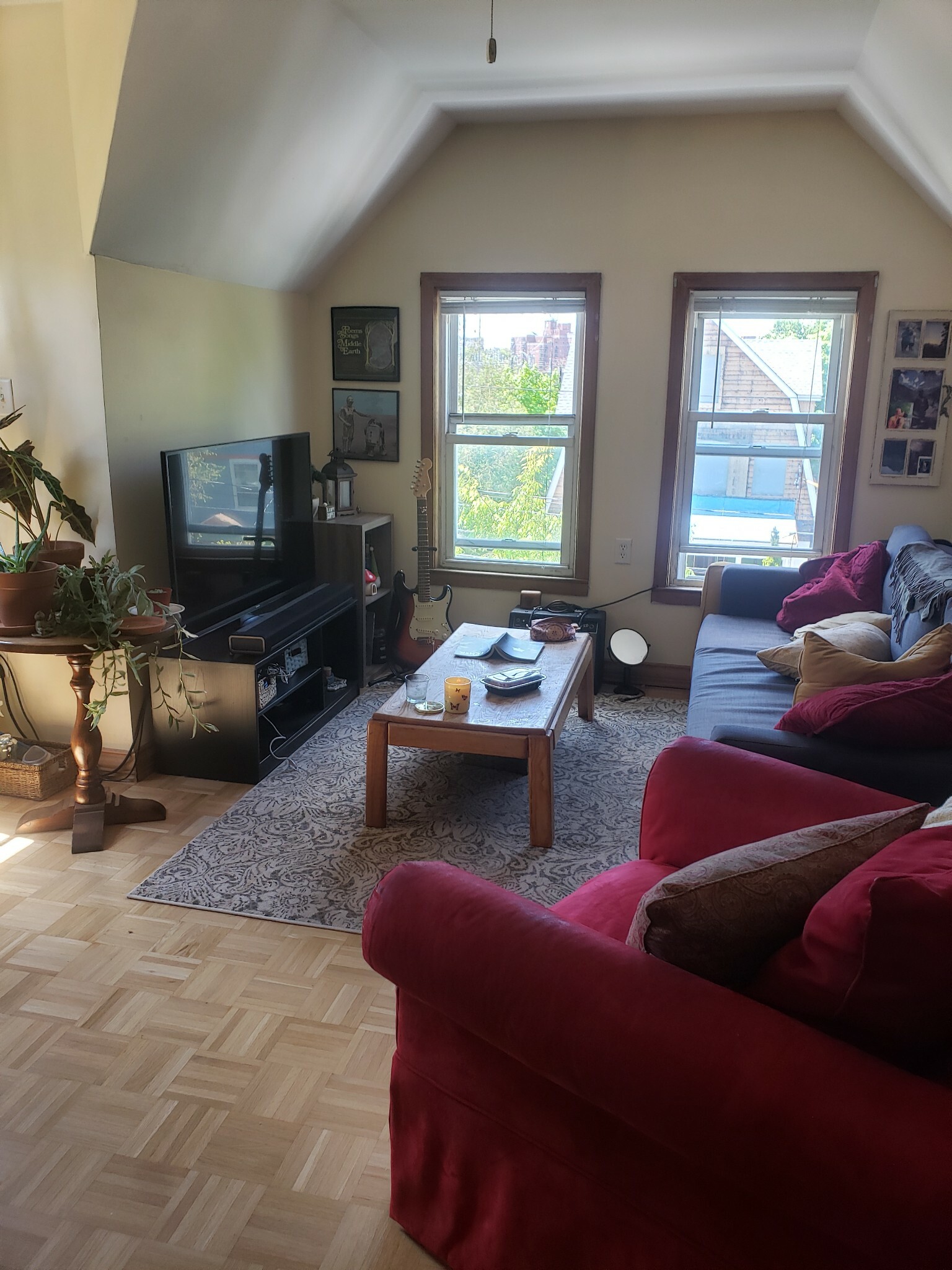 1 bed, 1 bath apartment for rent at 25 Mansfield St Unit 4, Lower Allston — photo 1 of 13
