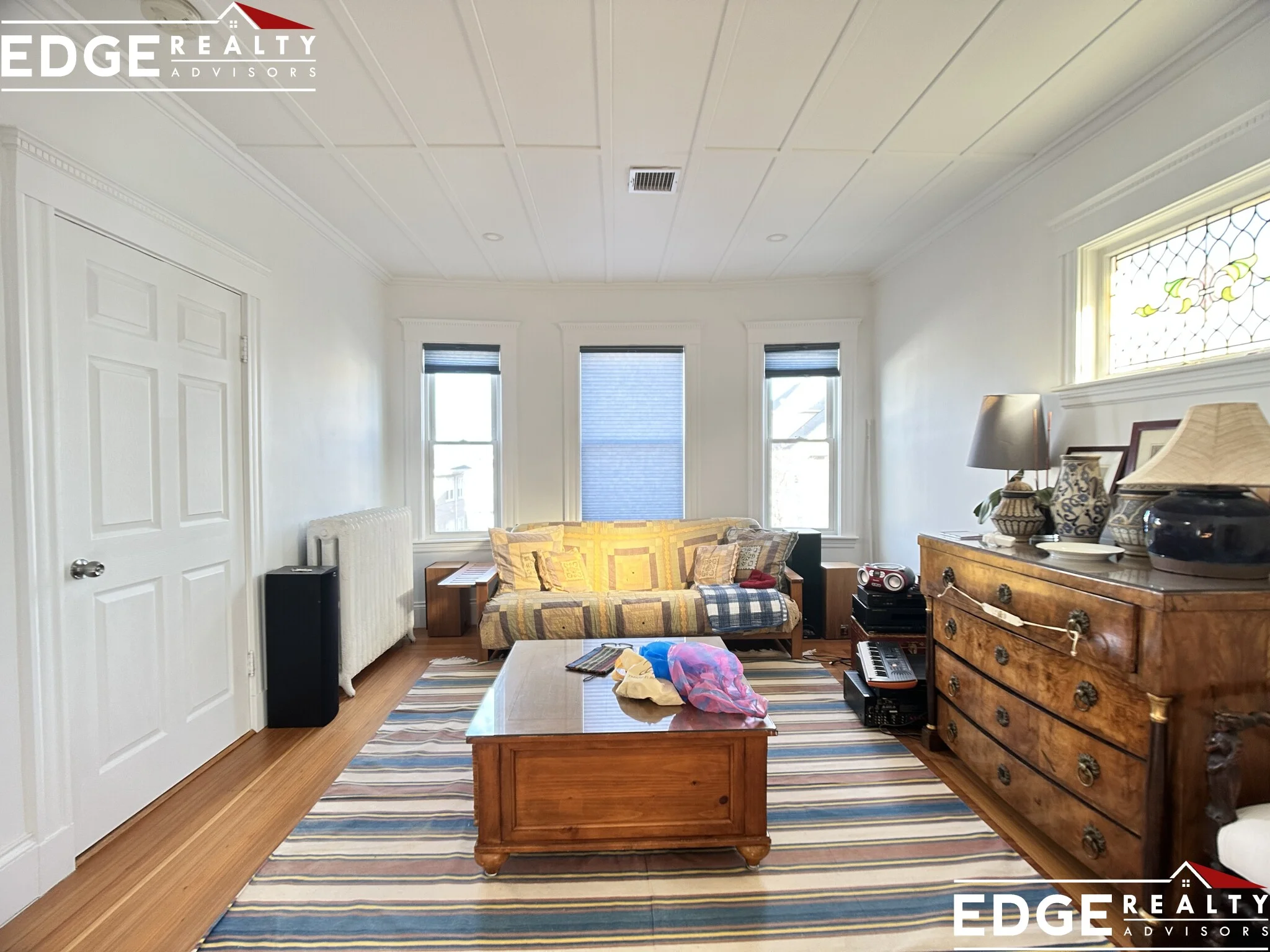 5 bed, 4+ bath apartment for rent at 25 Mapleton St Unit 2, Brighton — photo 9 of 13