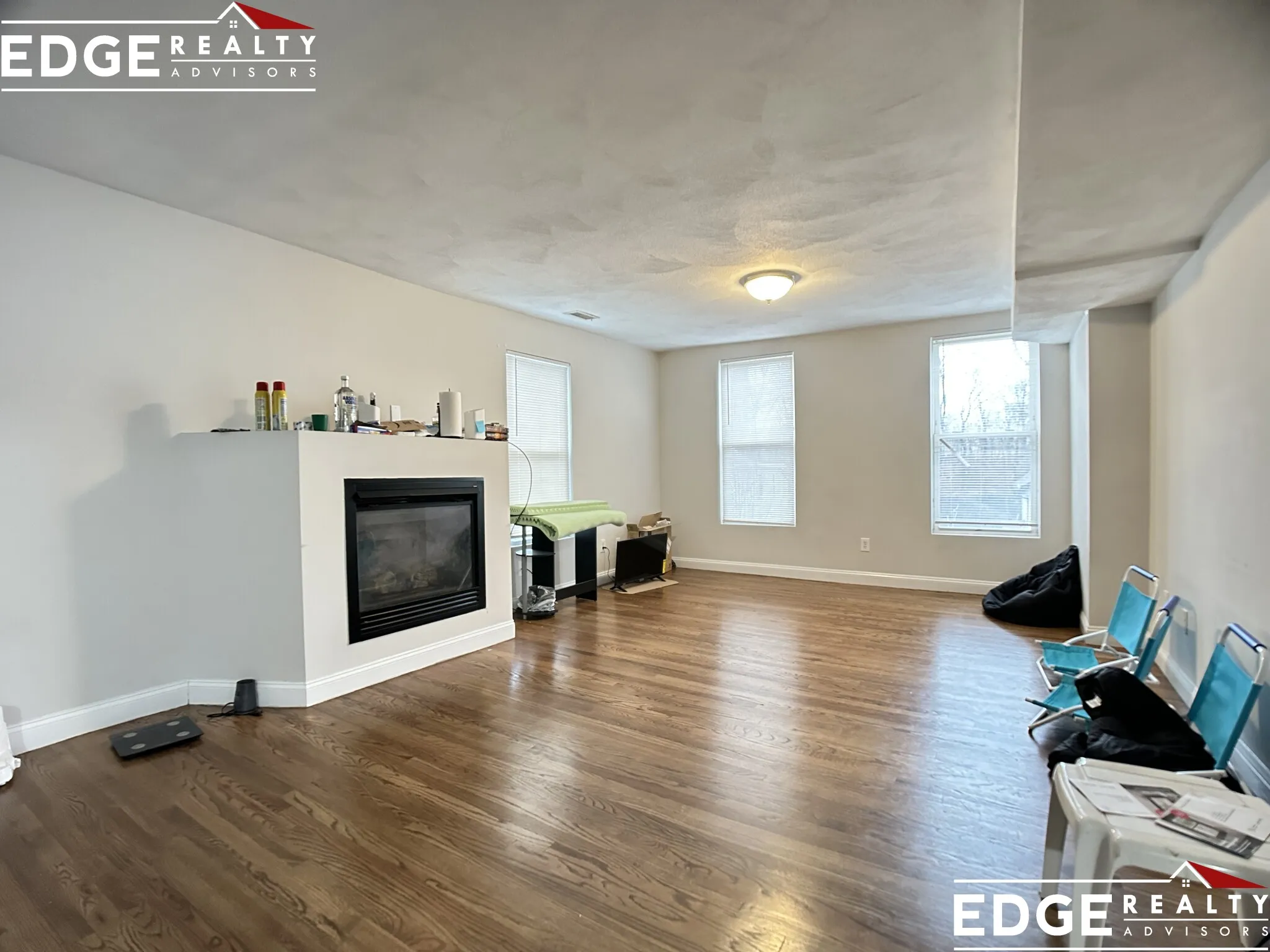 5 bed, 2 bath apartment for rent at 25 Marcella St Unit 2, Roxbury — photo 2 of 10