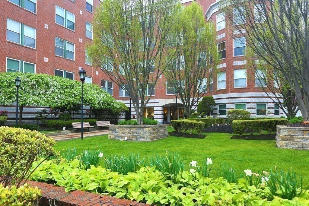 2 bed, 2 bath apartment for rent at 25 Marion St Unit 32, Coolidge Corner — photo 40 of 40