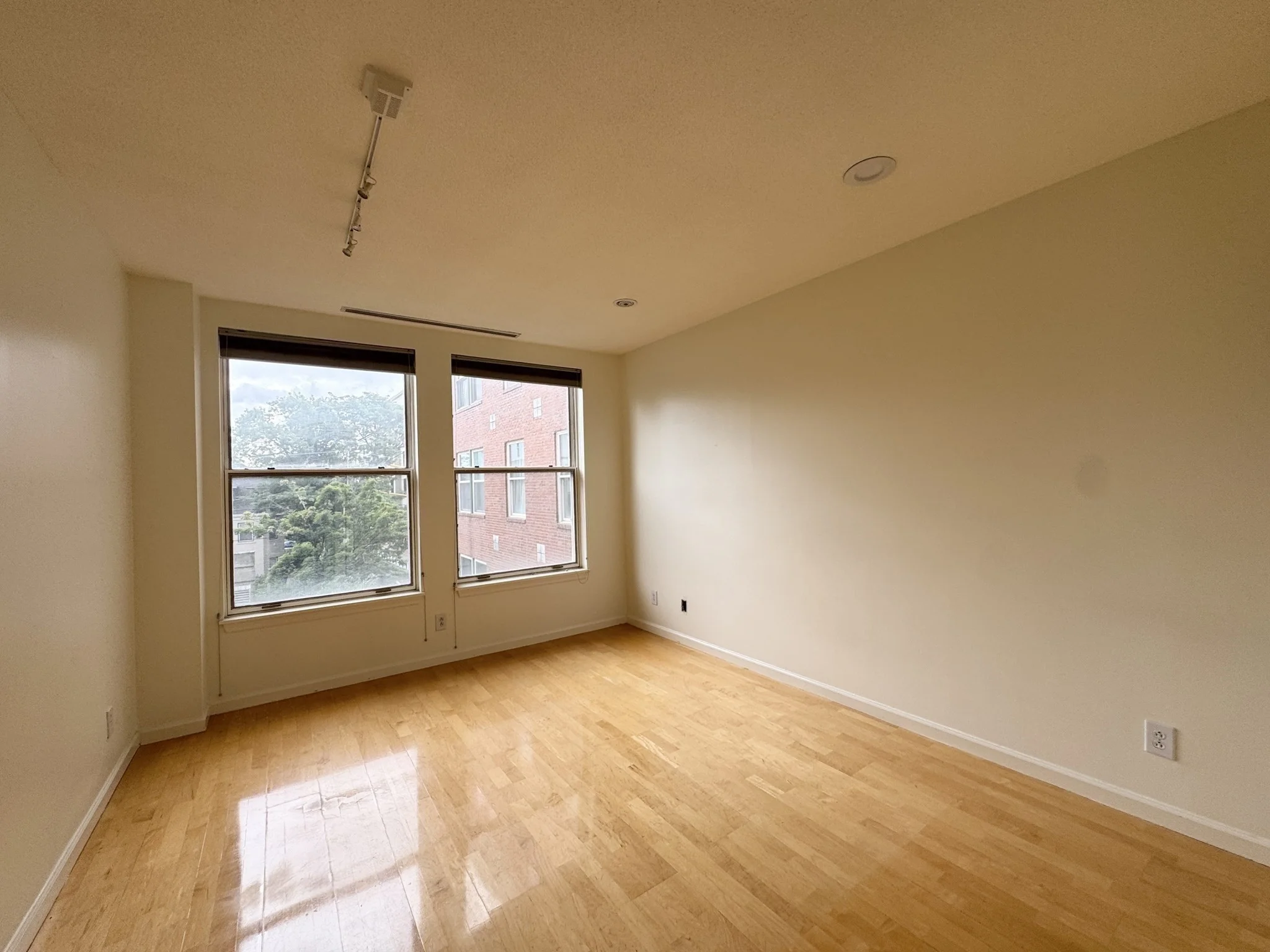2 bed, 2 bath apartment for rent at 25 Marion Unit 31, Coolidge Corner — photo 7 of 13