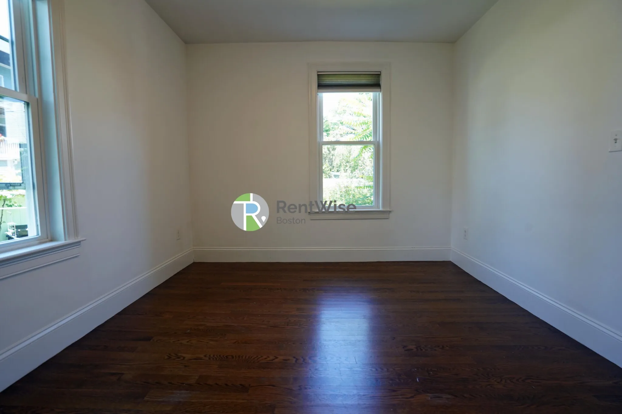 4 bed, 1 bath apartment for rent at 25 Marney St Unit 3, Wellington-Harrington — photo 18 of 49