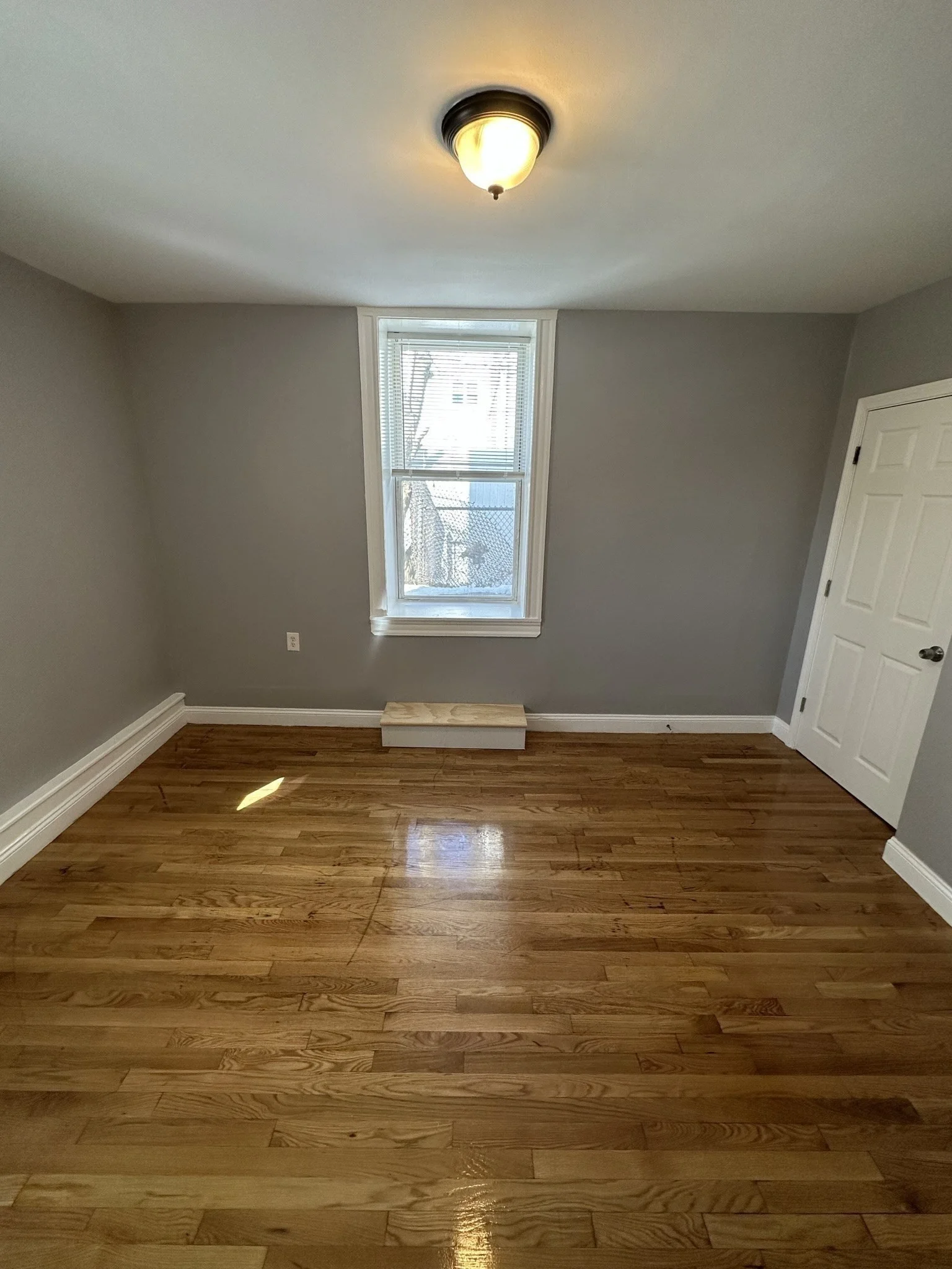 3 bed, 1 bath apartment for rent at 25 Maywood St Unit 1, Roxbury — photo 15 of 21