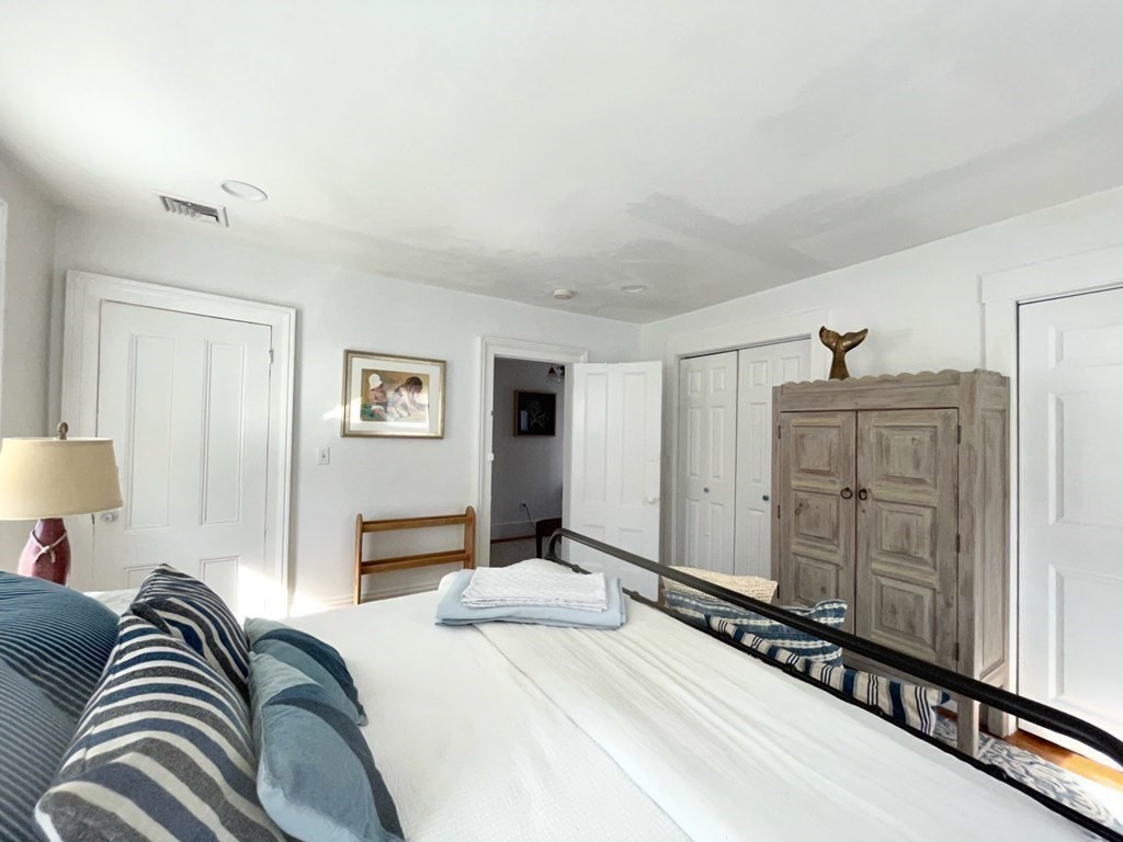 3 bed, 2 bath apartment for rent at 25 Mechanic St Unit 2, Old Town — photo 8 of 18