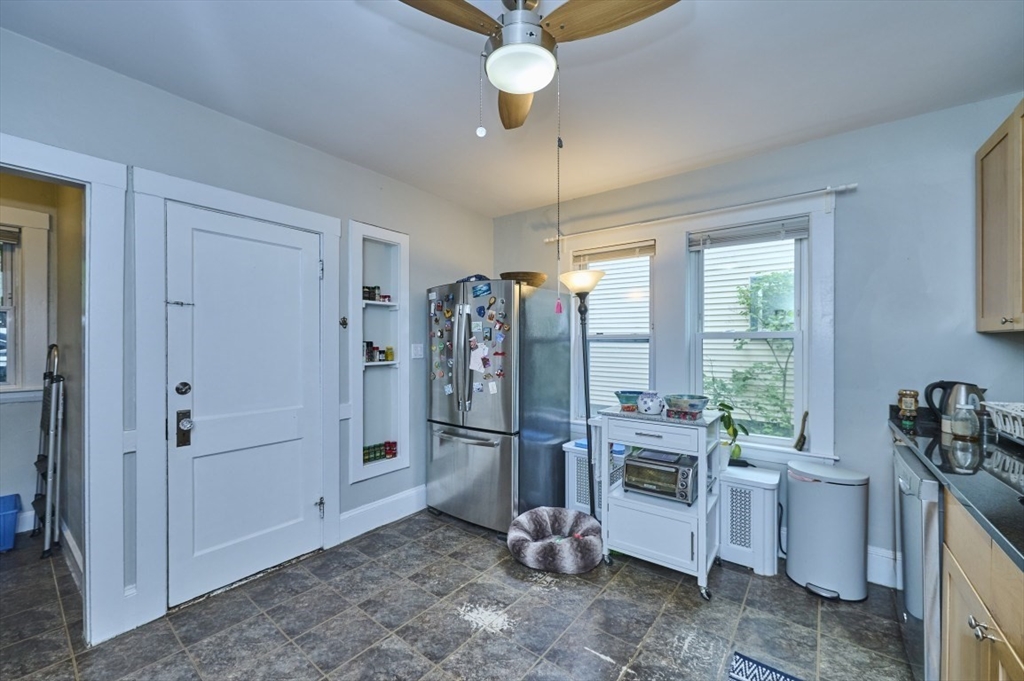 4 bed, 2 bath apartment for rent at 25 Mendum St Unit 1, Jamaica Plain — photo 8 of 32