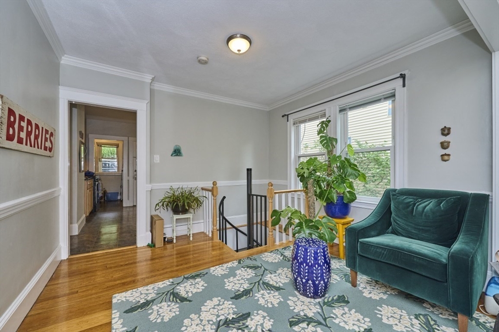 4 bed, 2 bath apartment for rent at 25 Mendum St Unit 1, Jamaica Plain — photo 5 of 32