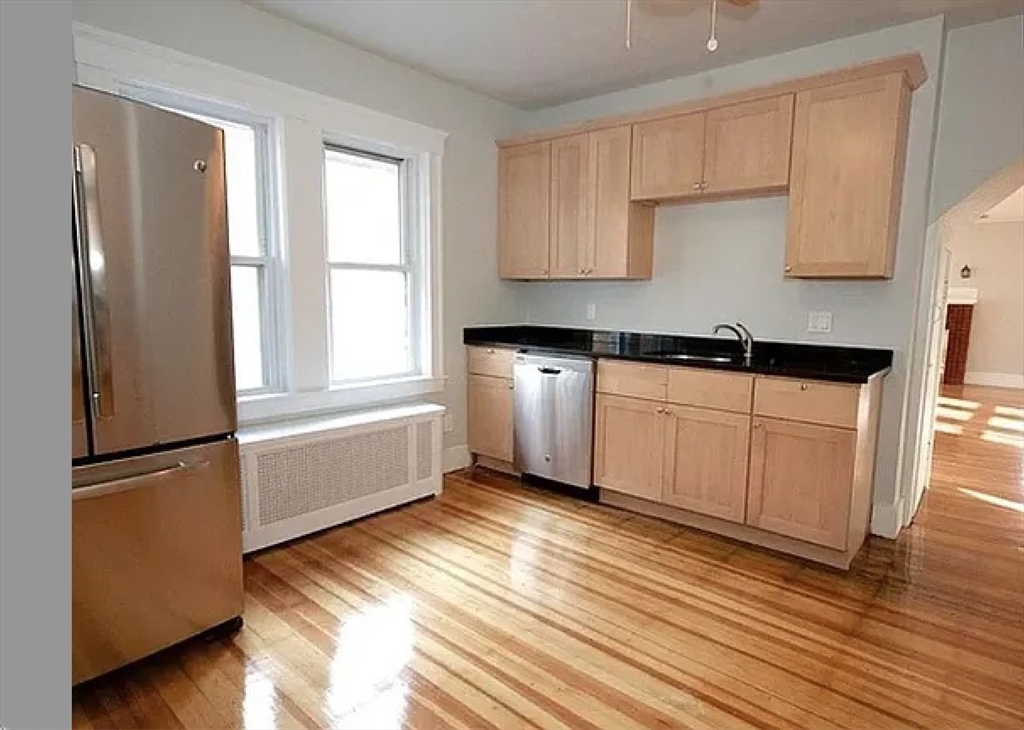 3 bed, 1 bath apartment for rent at 25 Mendum St Unit 2, Jamaica Plain — photo 3 of 22
