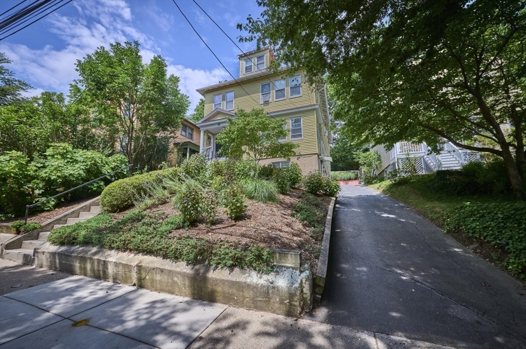 3 bed, 1 bath apartment for rent at 25 Mendum St Unit 2, Jamaica Plain