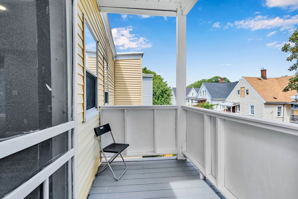 3 bed, 1 bath apartment for rent at 25 Middleton St Unit 3, Dorchester — photo 18 of 20
