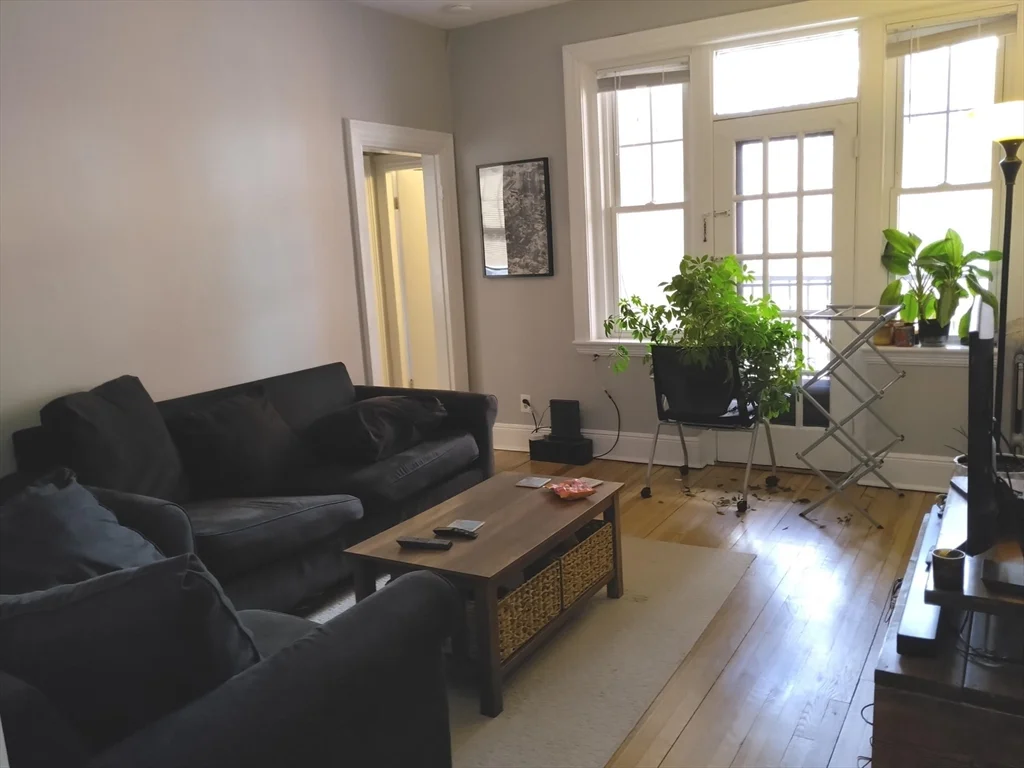 2 bed, 1 bath apartment for rent at 25 Mount Hood Unit 12, Brighton — photo 2 of 8