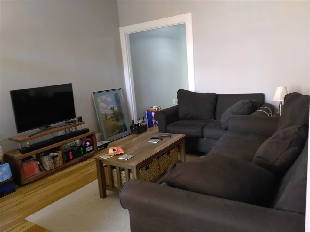 2 bed, 1 bath apartment for rent at 25 Mount Hood Unit 12, Brighton — photo 4 of 8