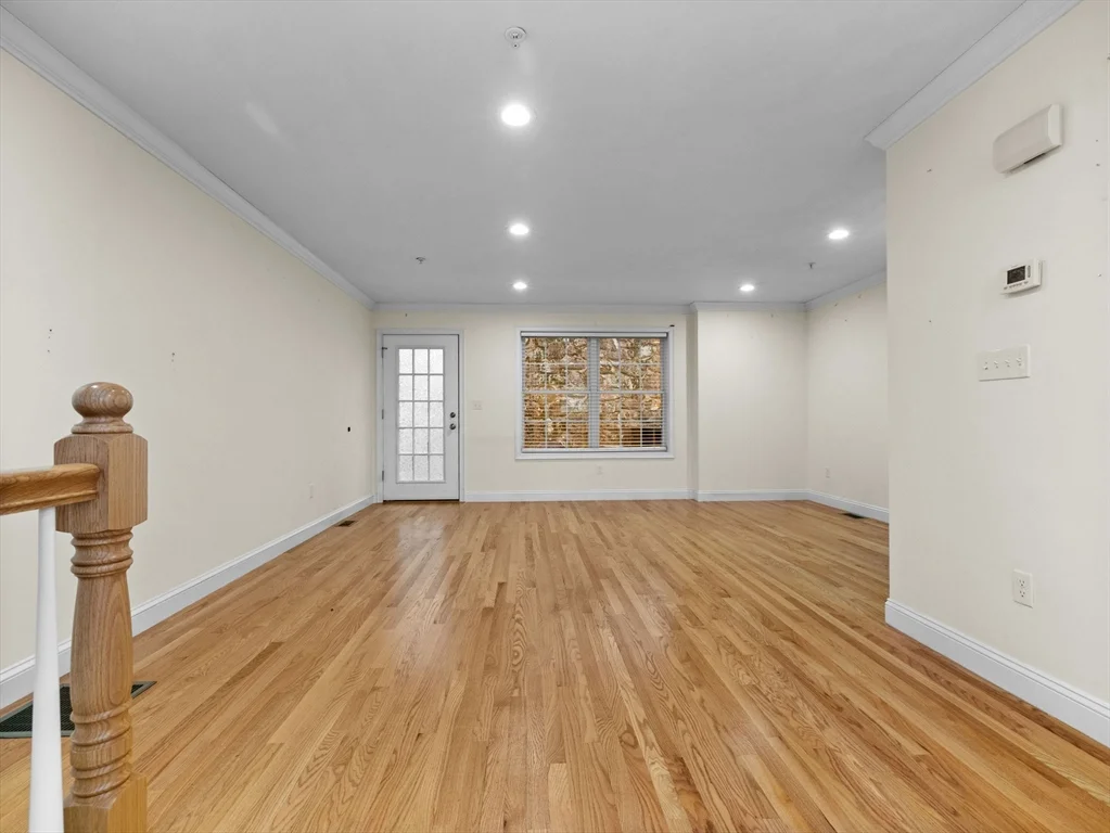2 bed, 1 bath apartment for rent at 25 N Bend St Unit 25, Lynn — photo 6 of 13