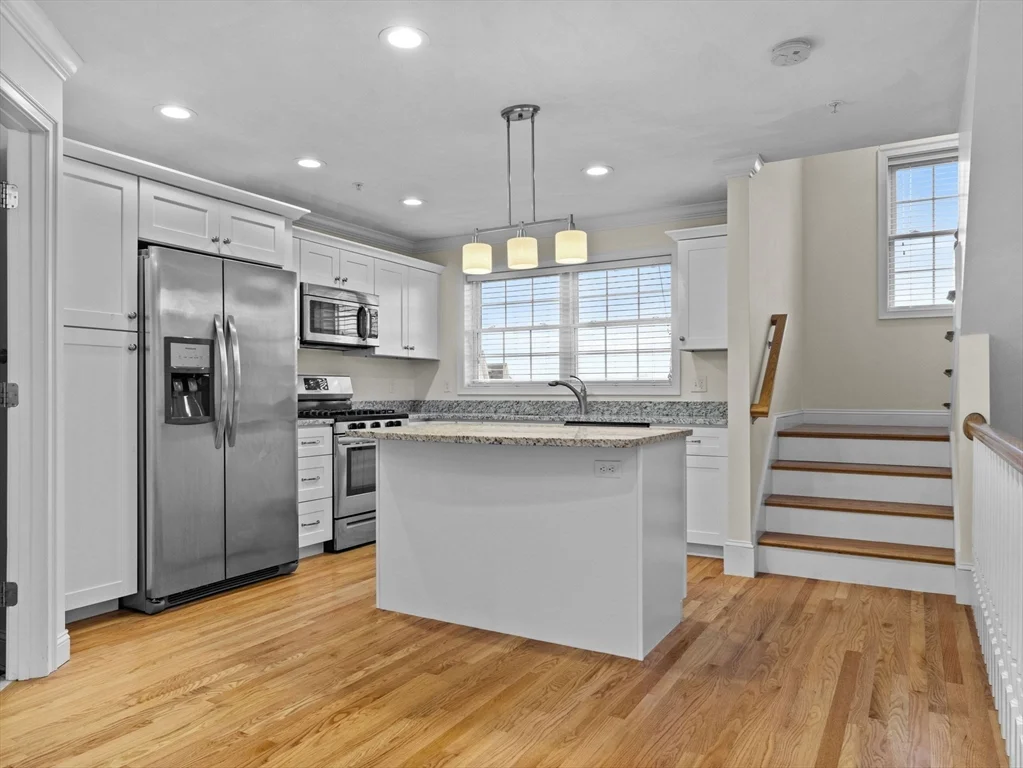 2 bed, 1 bath apartment for rent at 25 N Bend St Unit 25, Lynn — photo 2 of 13