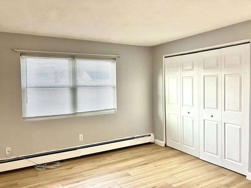 1 bed, 1 bath apartment for rent at 25 Naples Ave Unit R, Saugus — photo 9 of 13