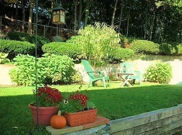 2 bed, 1 bath apartment for rent at 25 Nathan Rd Unit 2, Waltham — photo 18 of 18