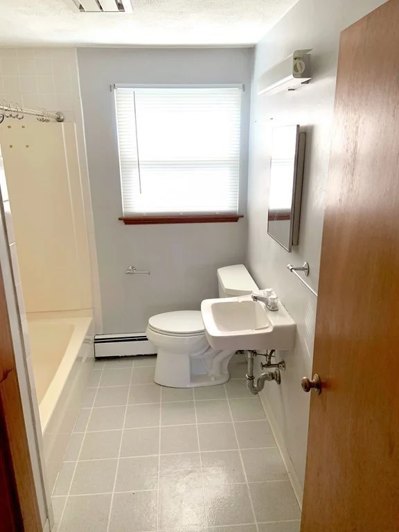 2 bed, 1 bath apartment for rent at 25 Nathan Rd Unit 2, Waltham — photo 9 of 18