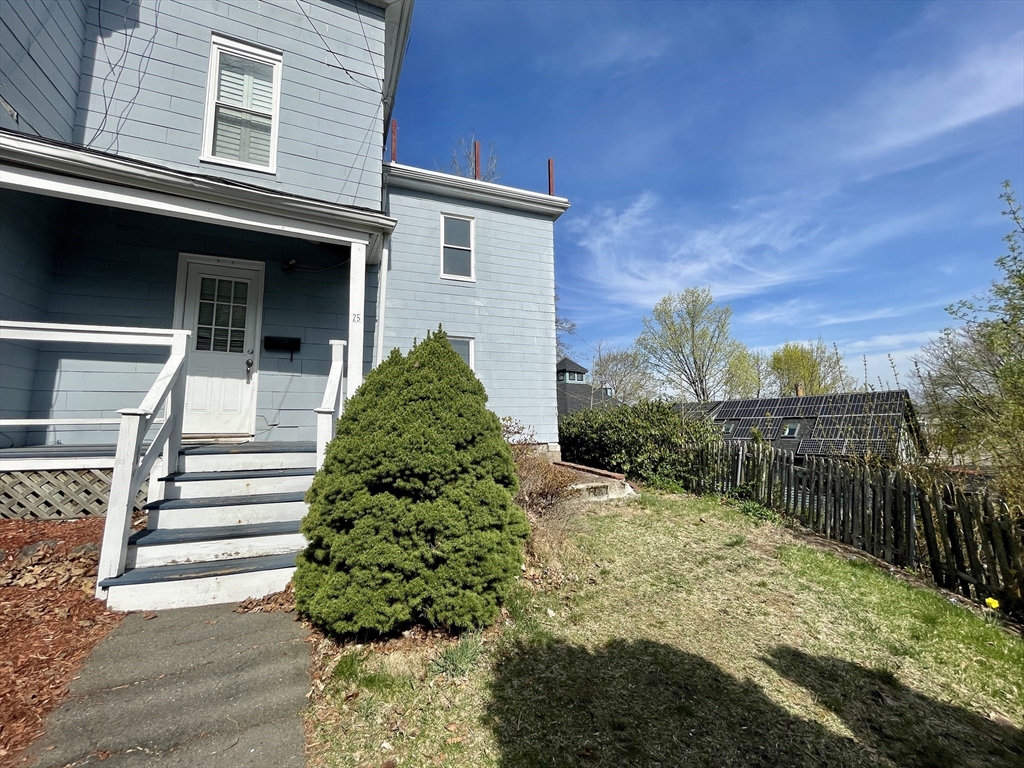 2 bed, 1 bath apartment for rent at 25 Oakland St Unit 1, Newton — photo 19 of 19