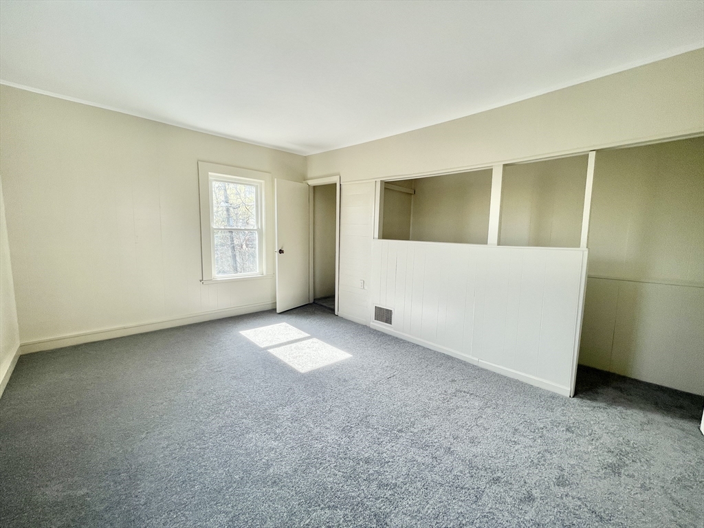 2 bed, 1 bath apartment for rent at 25 Oakland St Unit 1, Newton — photo 15 of 19
