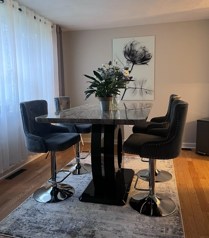 2 bed, 1 bath apartment for rent at 25 Patrick Rd Unit 25, Tewksbury — photo 6 of 31