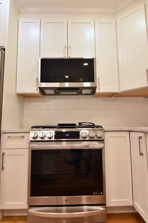 3 bed, 2 bath apartment for rent at 25 Peverell St Unit 1, Dorchester — photo 33 of 38