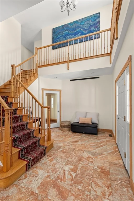 6 bed, 4+ bath apartment for rent at 25 Pleasant St, Nahant — photo 13 of 39