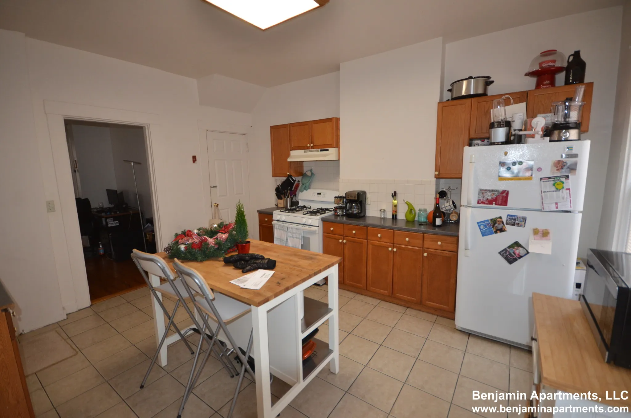 1 bed, 1 bath apartment for rent at 25 Pratt St Unit 1, Allston — photo 3 of 9