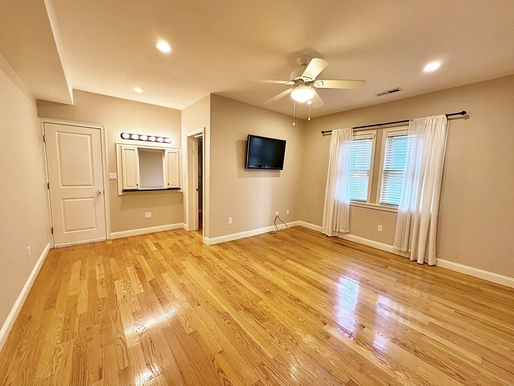 2 bed, 2 bath apartment for rent at 25 Princeton St Unit 2, East Boston — photo 21 of 28