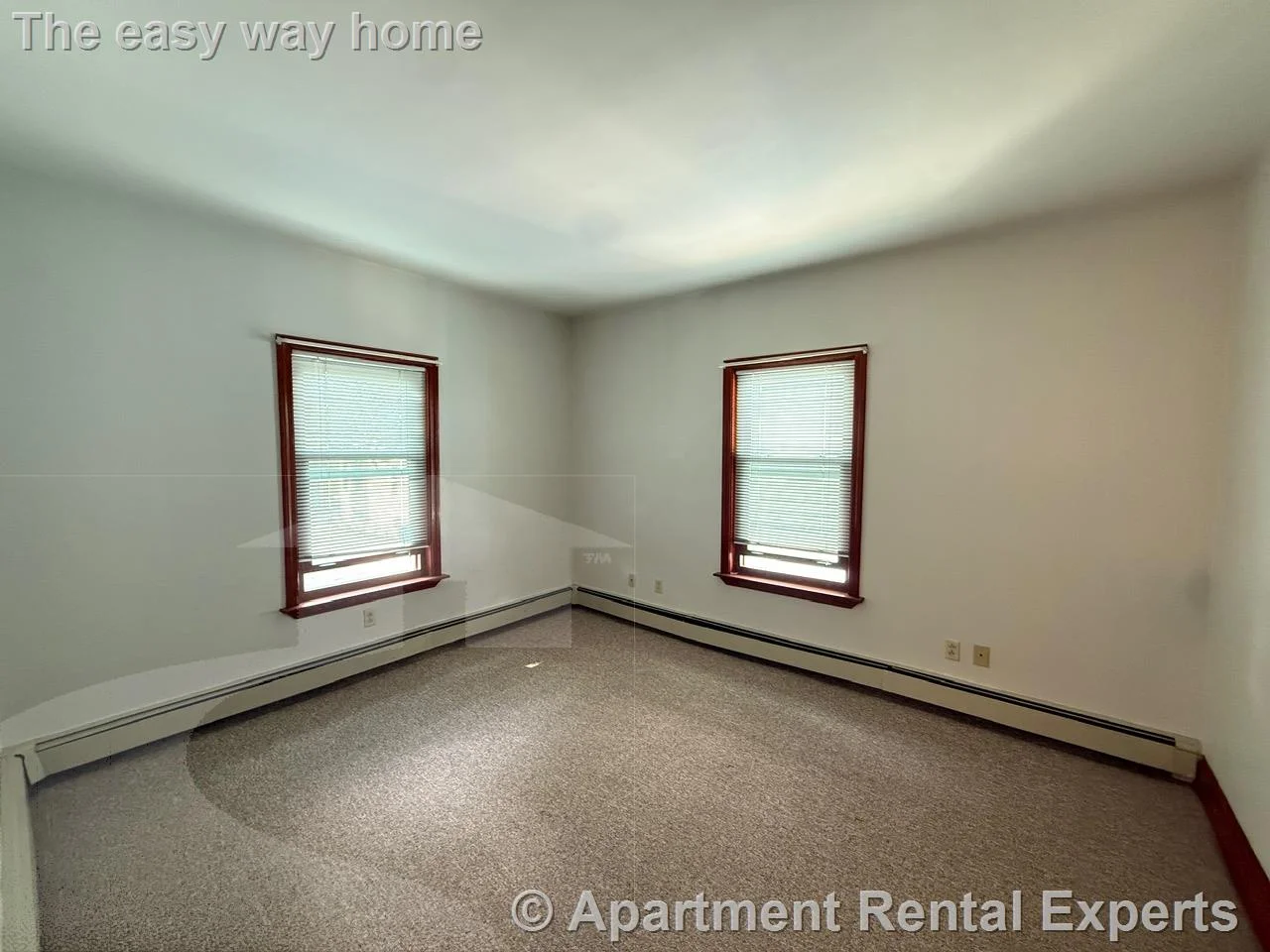 3 bed, 1 bath apartment for rent at 25 Putnam St, Prospect Hill — photo 16 of 23