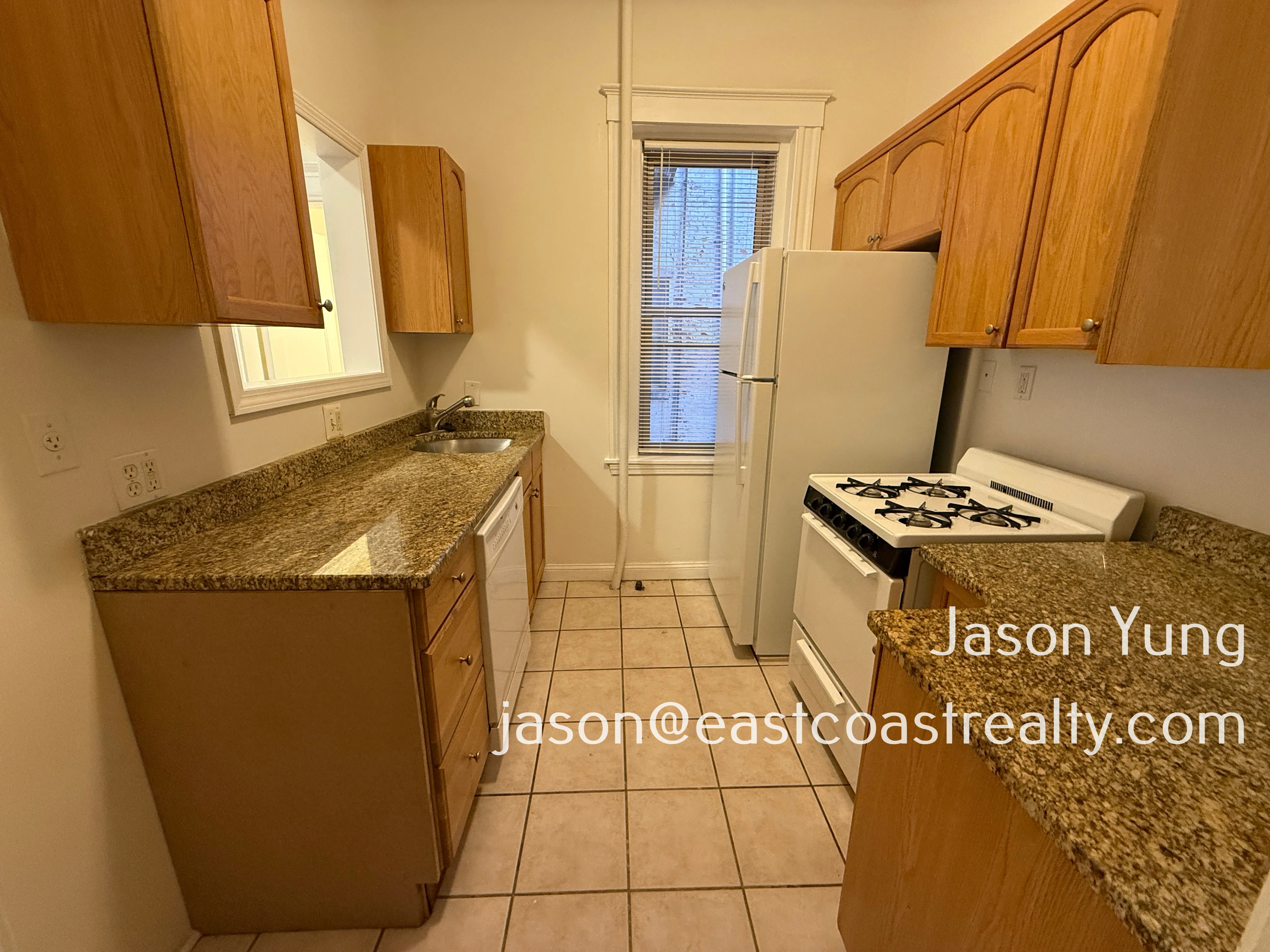 1 bed, 1 bath apartment for rent at 25 Queensberry St Unit 1, Fenway — photo 5 of 8
