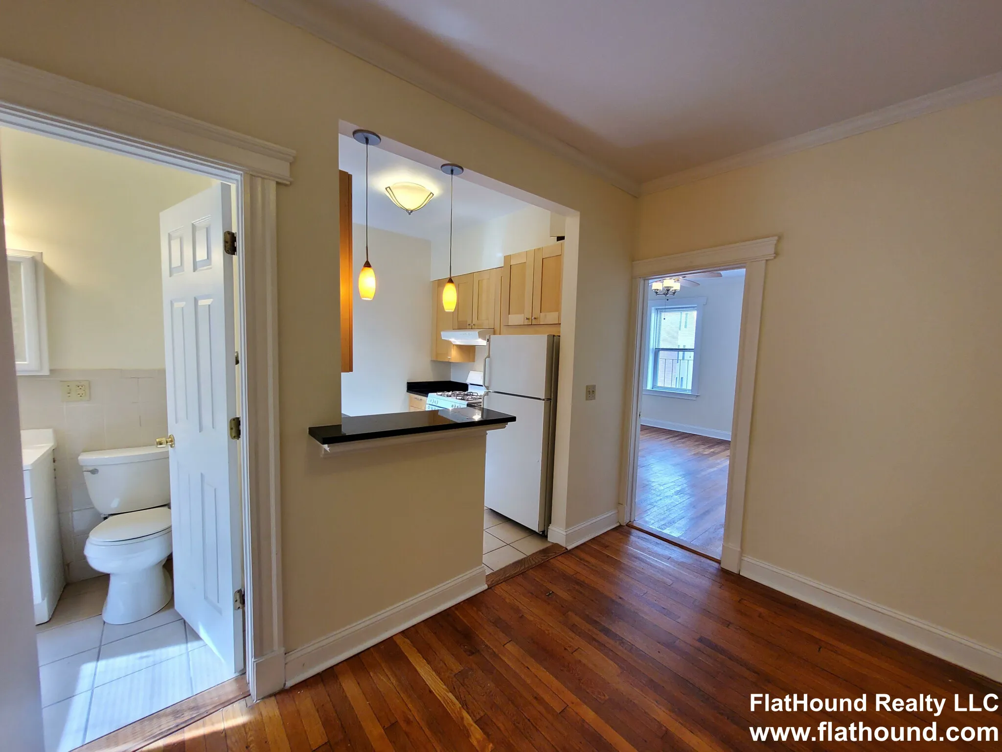 1 bed, 1 bath apartment for rent at 25 Queensberry St Unit 12, Fenway — photo 11 of 19