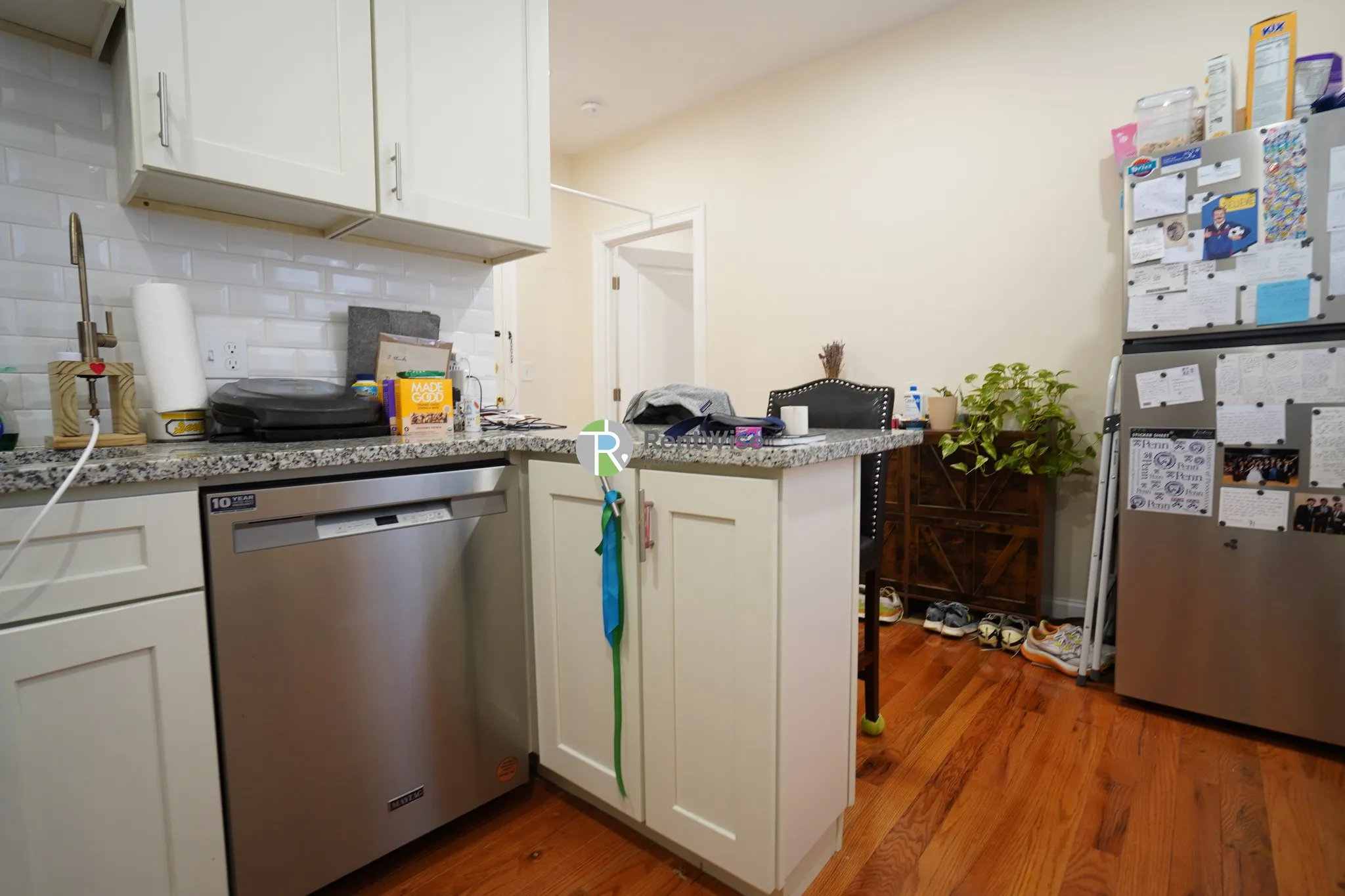 Studio bed, 1 bath apartment for rent at 25 Queensberry St Unit 15, Fenway — photo 8 of 13