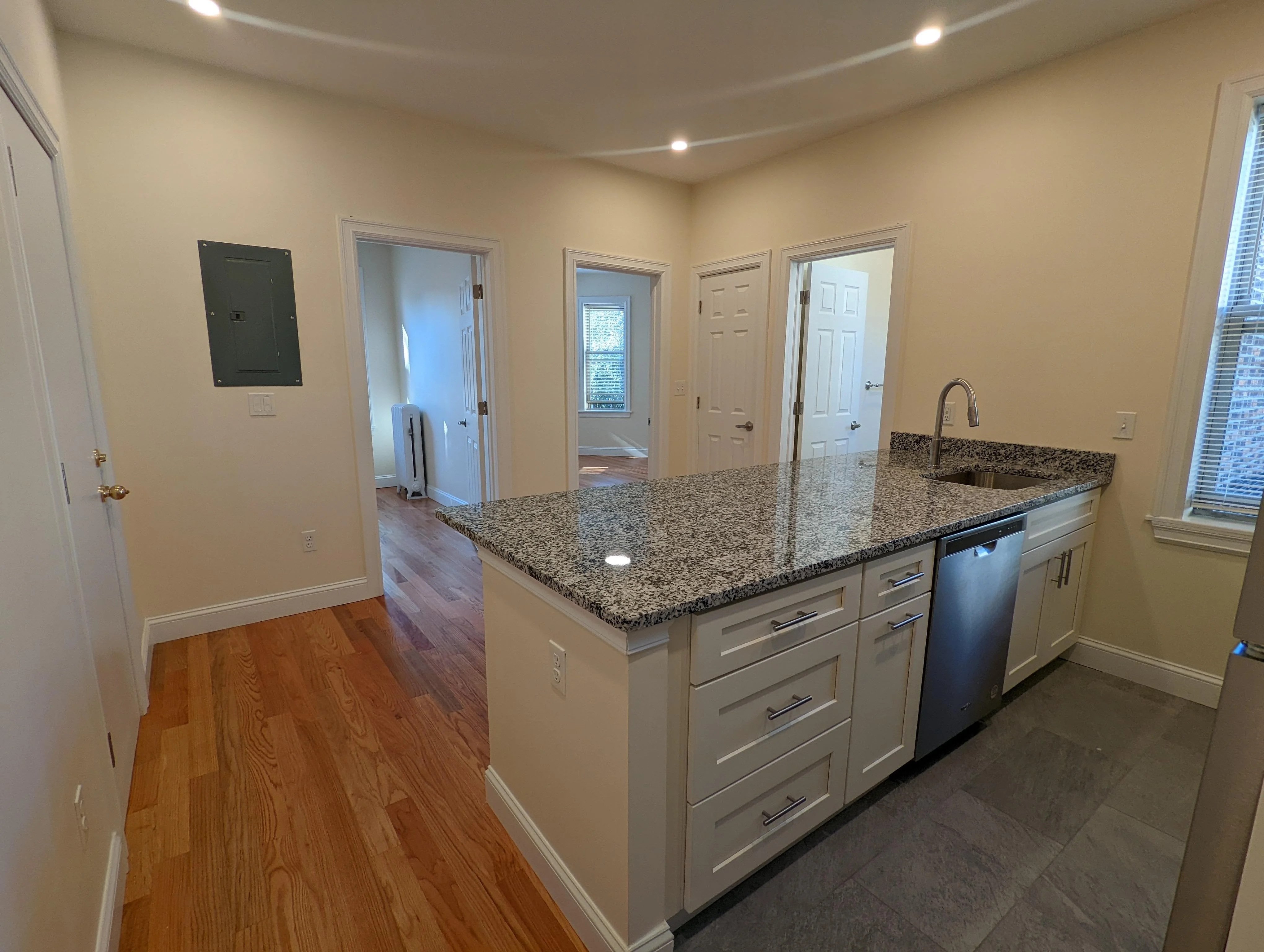 2 bed, 1 bath apartment for rent at 25 Queensberry St Unit 17, Fenway — photo 7 of 12