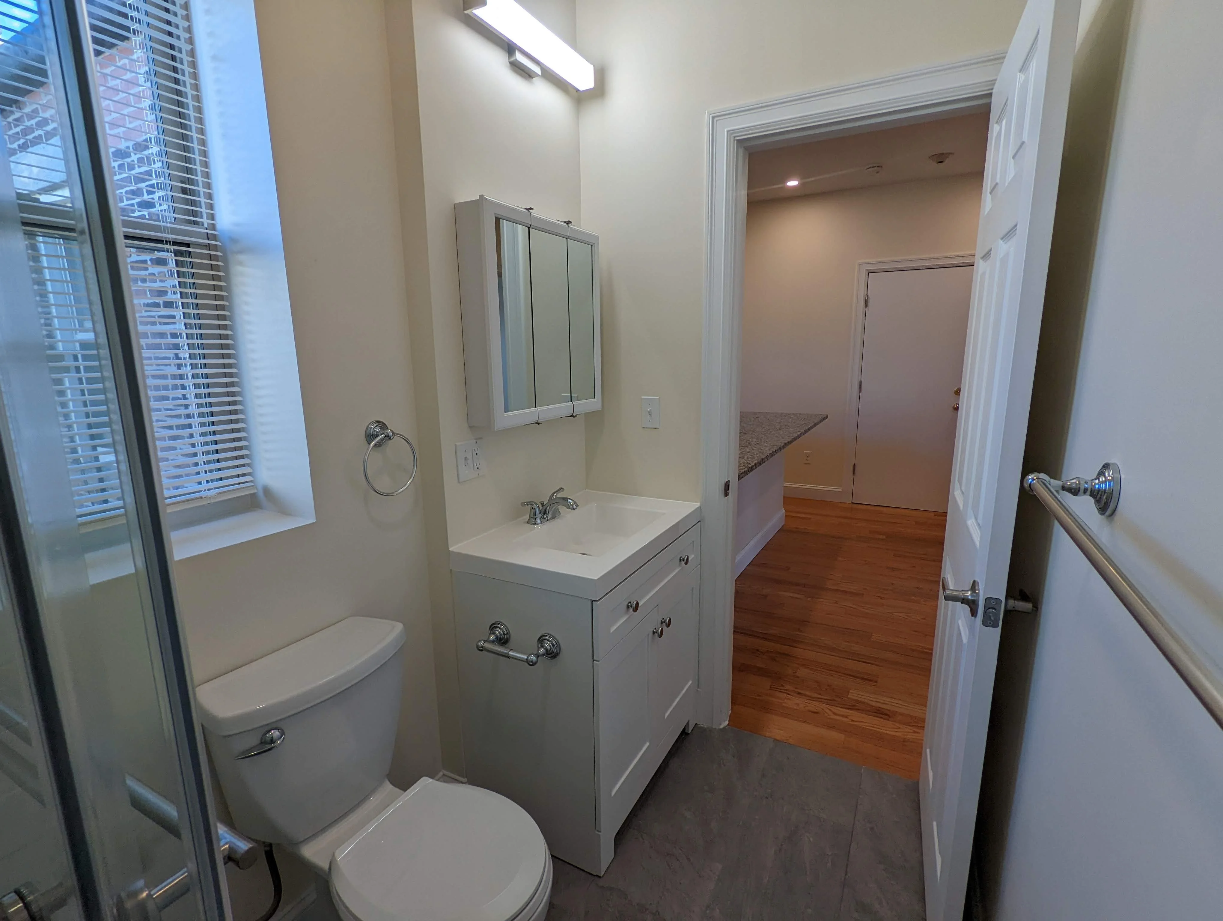2 bed, 1 bath apartment for rent at 25 Queensberry St Unit 17, Fenway — photo 8 of 12