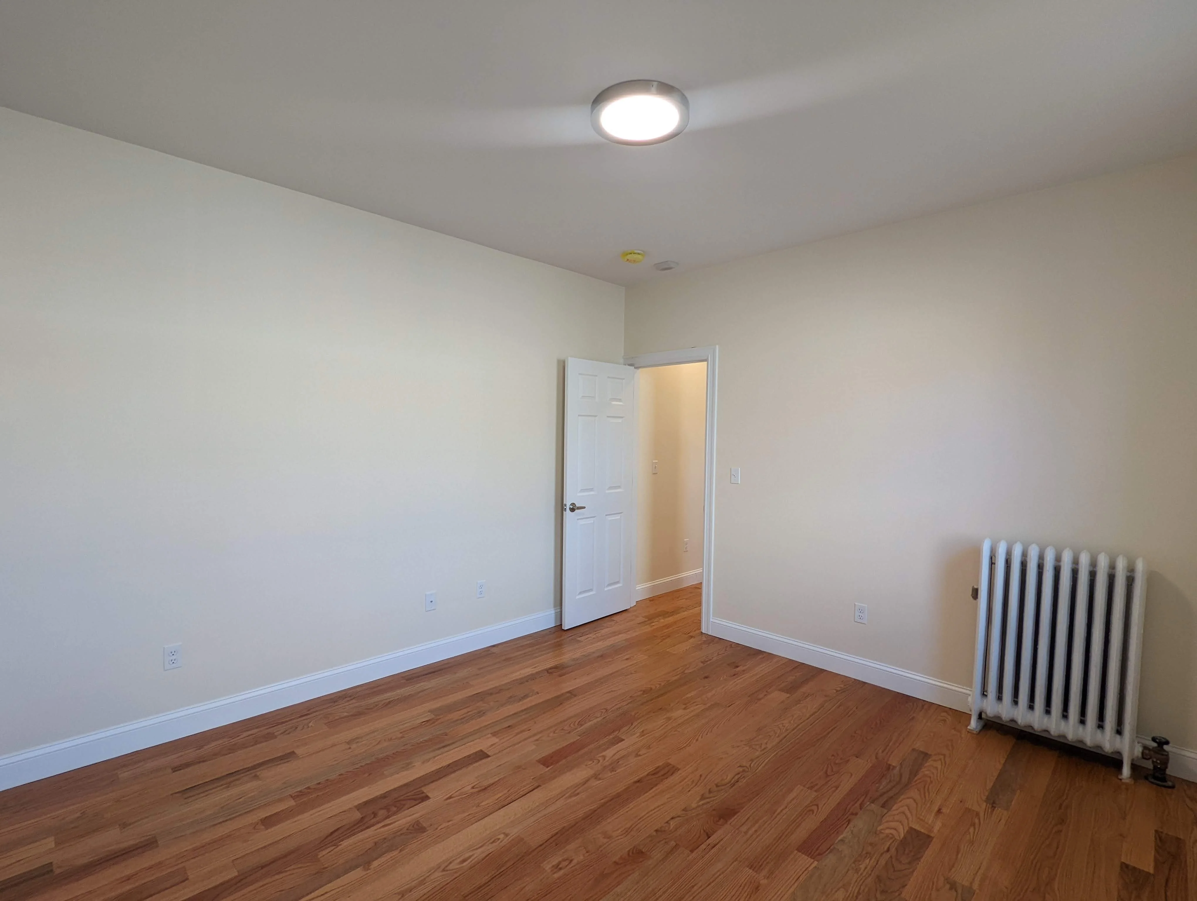 2 bed, 1 bath apartment for rent at 25 Queensberry St Unit 17, Fenway — photo 3 of 12